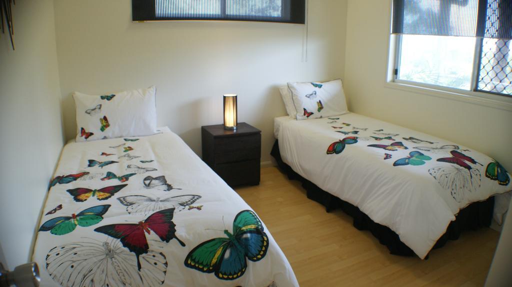 Tinaroo Sunset Retreat Bed & Breakfast Barrine Oda fotoğraf