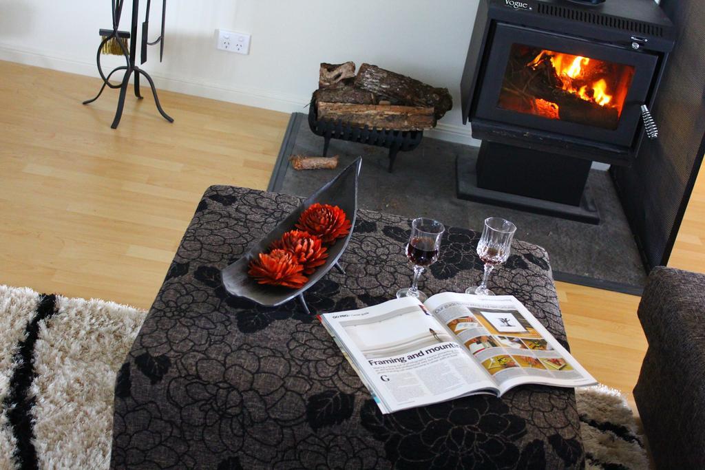 Tinaroo Sunset Retreat Bed & Breakfast Barrine Oda fotoğraf